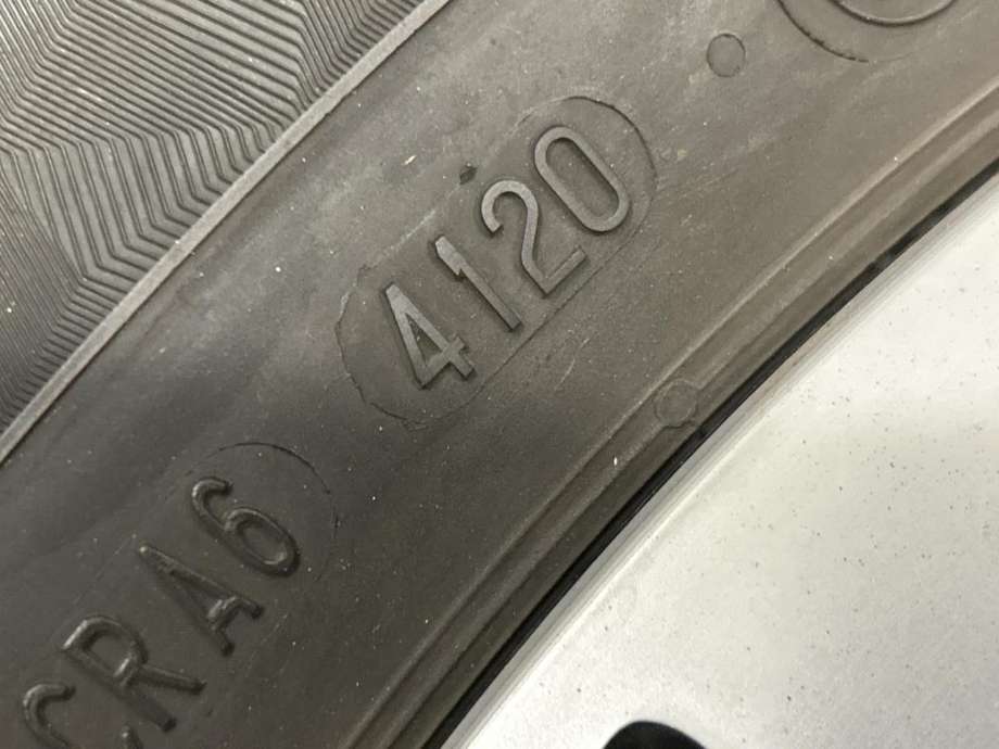 Hjulsett aluminium vinter til Hyundai Kona 2017-2021 (Type I, Fase 1)  (CONTINENTAL|)