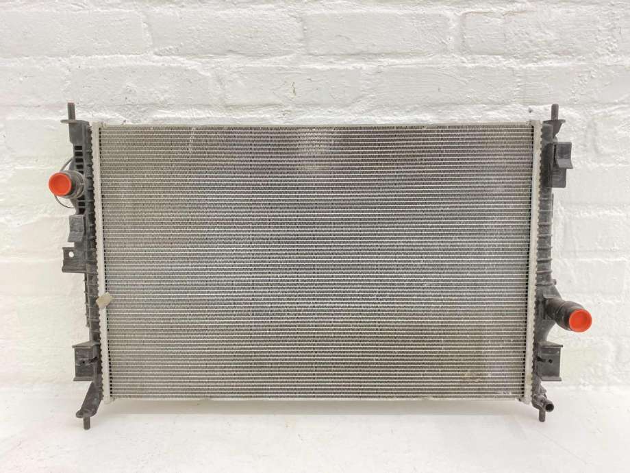 Radiator (automat gir) til Toyota Proace City 2020-->>  (SU001A3638|)