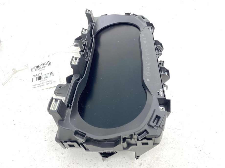 Instrumentpanel til VW Passat 2015-2019 (Fase 1) (B8) (B8) (3G0 920 795 B|)