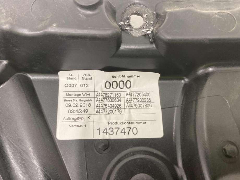 Ruteheis høyre foran til Mercedes Vito 2014-->> (W447) (W447) (A 447 720 40 00|)