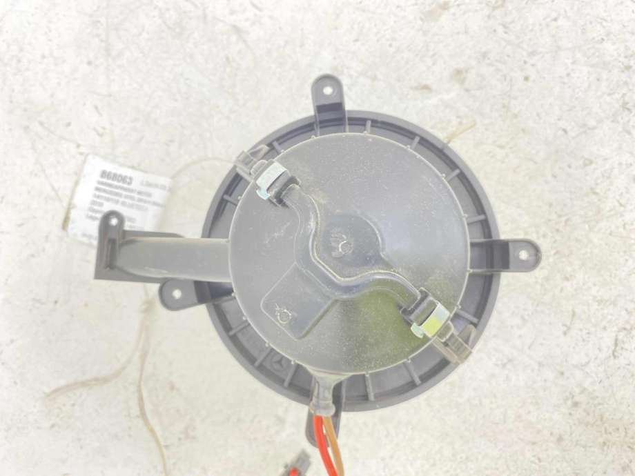 Varmeapparat motor til Mercedes Vito 2014-->> (W447) (W447) (A 000 830 47 01|)