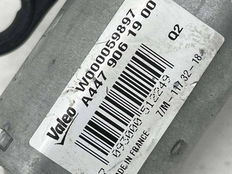 Viskermotor bakrute til Mercedes Vito 2014-->> (W447) (W447) (A 447 906 19 00|)