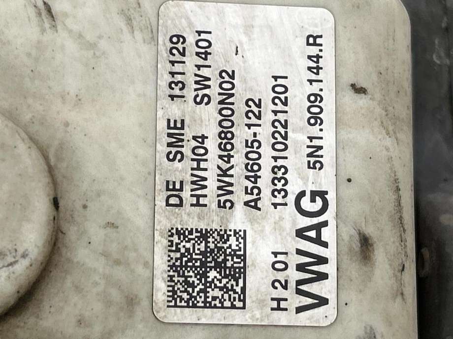 Tannstang elektrisk til VW Passat 2011-2015 (B7) (B7) (3AB 423 061 M|3AB 423 050 M|3AB 423 061 MX)