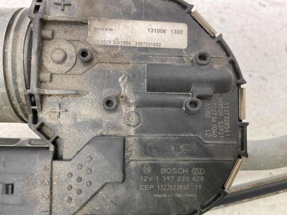 Viskermotor frontrute komplett m/overføring til Volvo V40 2012-2019  (31378574|)