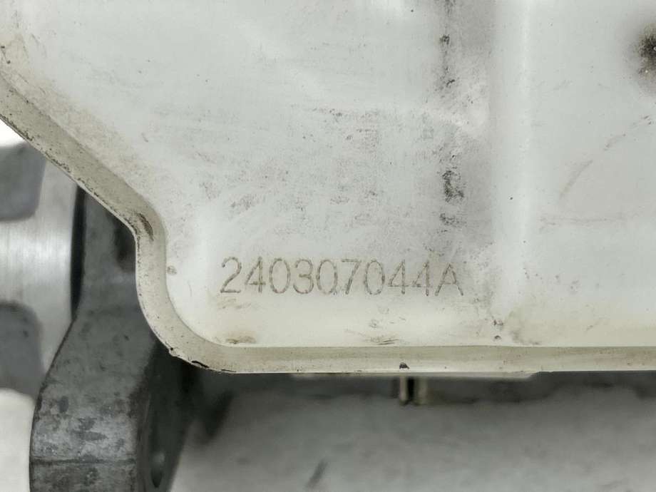 Bremsepumpe hoved til Tesla Model 3 2024-->> (Fase 2)  (1044673-00-C|)