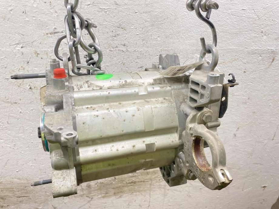 Motor elbil foran til Peugeot Traveller 2017-->>  (16 762 466 80|16 819 921 80|16 762 465 80)