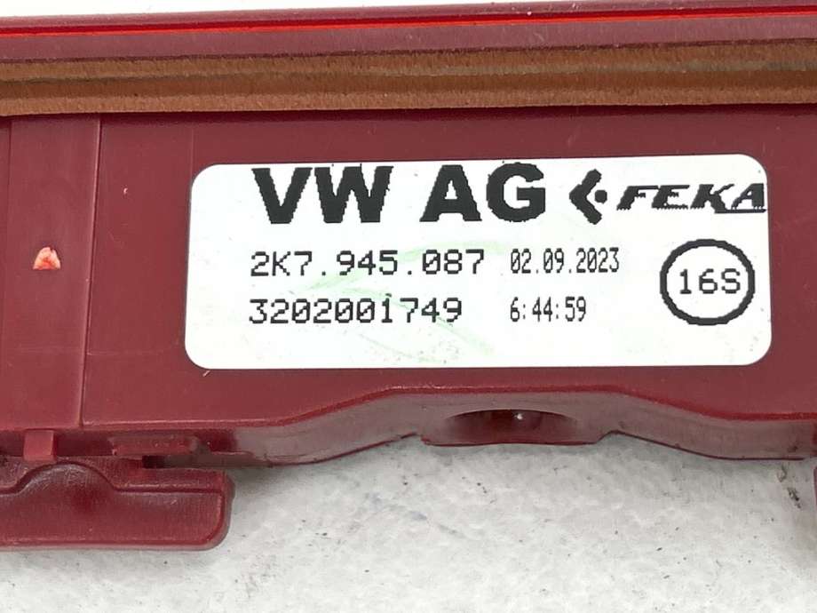 Baklykt bremselys bakrute til VW Caddy 2020-->> (Type IV) (2K7 945 087|)