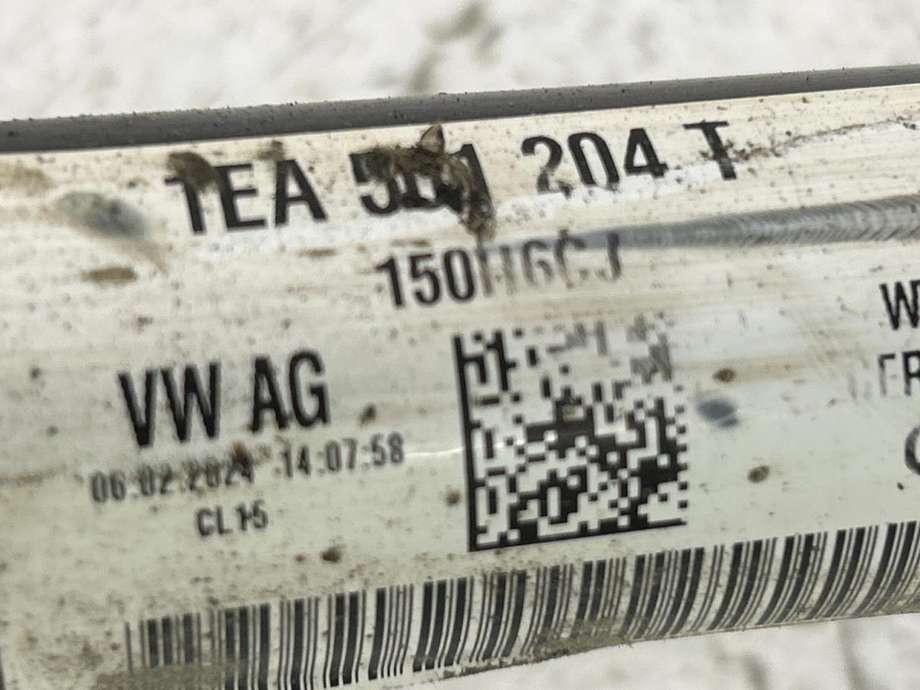 Drivaksel høyre bak, elbil til VW ID.4 2020-->>  (1EA 501 204 T|)