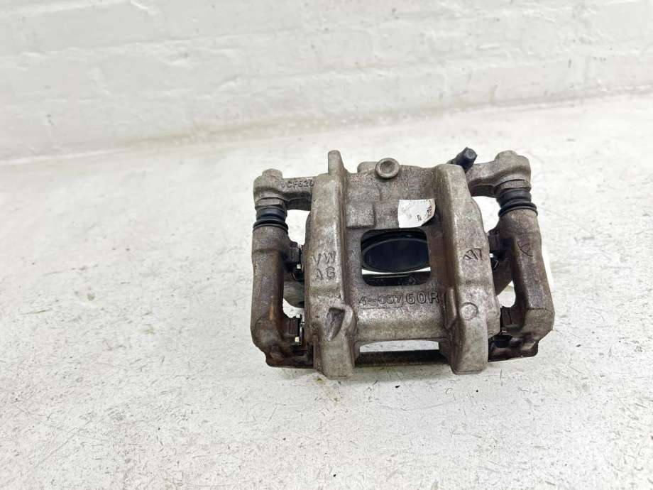 Bremsecaliper høyre foran til VW ID.3 2020-->>  (1EA 615 124 A|)