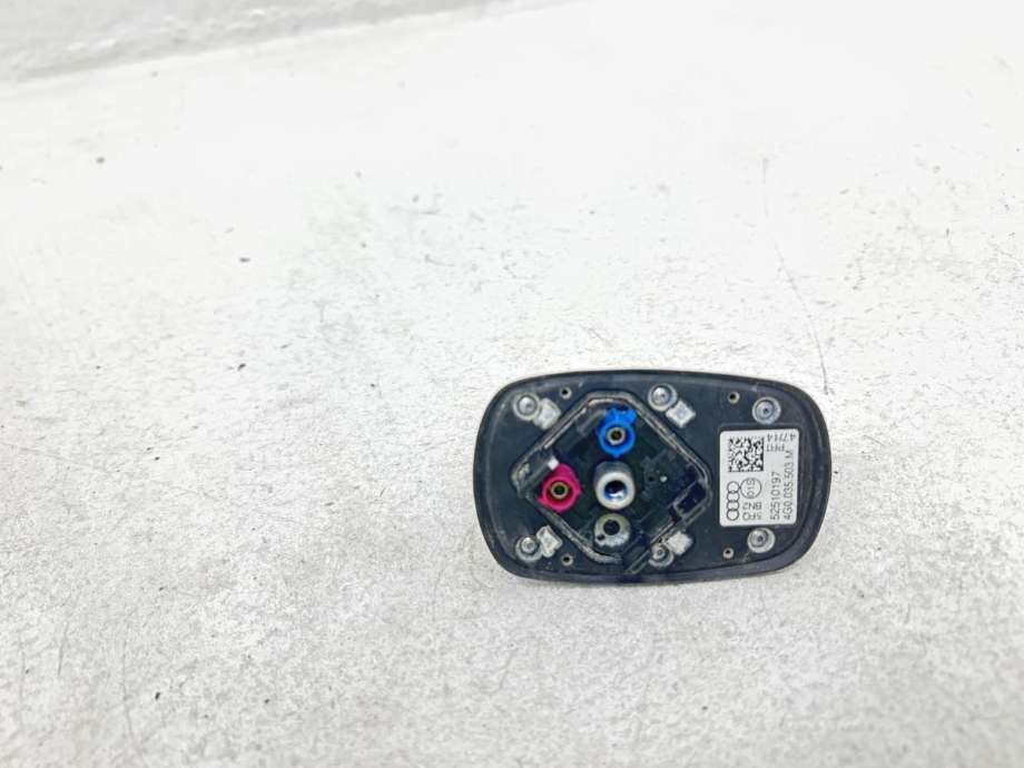 Antenne navigasjon til Audi A6, Allroad 2012-2014 (Type III, Fase 1) (C7) (C7) (4G0 035 503 P|4G0 035 503 M|)