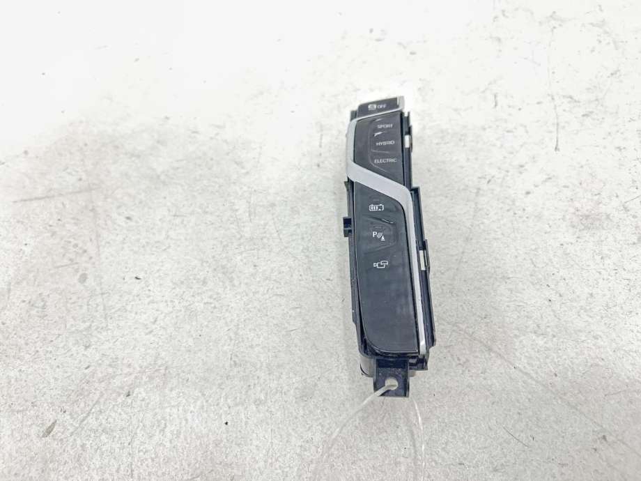 Bryter (ESP - Electronic Stability Program) til BMW 5-Serie 2017-->> (G30/G31) (G30/G31) (61 31 9 460 799|)
