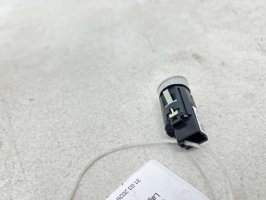 Bryter start/stopp til Audi A3 2012-2016 (Type III, Fase 1)  (8V0 905 217 B|)