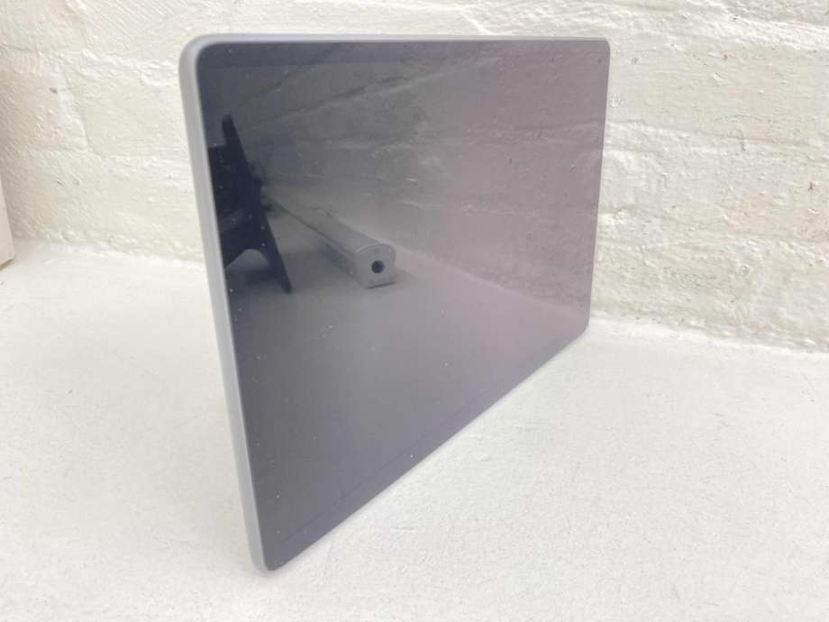 Multimedia display (MCU - Media Controller Unit) til Tesla Model Y 2021-2024 (Type I) (1089543-00-J|)
