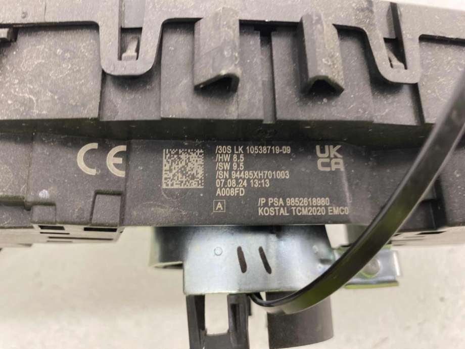 Bryter combi til Toyota Proace City 2020-->>  (SU001B1914|)