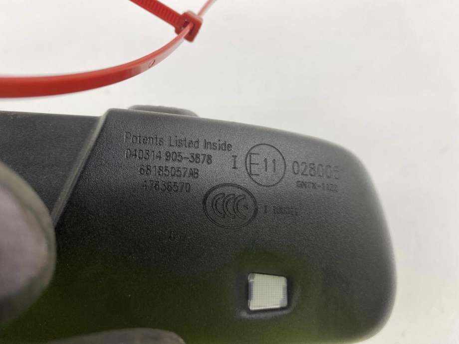 Speil innvendig til Jeep Cherokee 2014-->> (Type V)  (68185 057AC|)