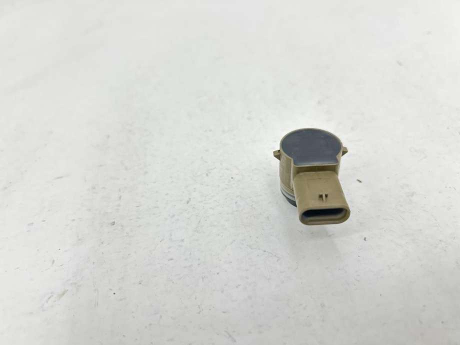 Parkeringssensor bak til Tesla Model S 2016-2021 (Fase 2) (1099611-00-A|)
