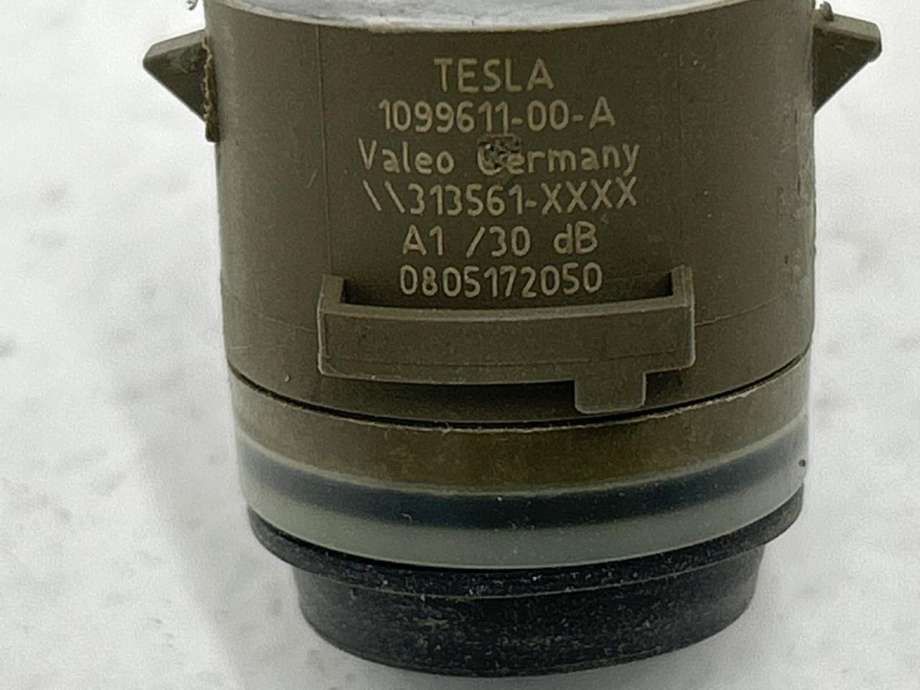 Parkeringssensor bak til Tesla Model S 2016-2021 (Fase 2) (1099611-00-A|)