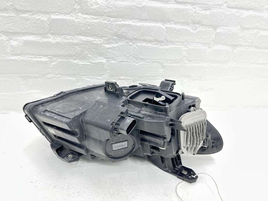 Frontlykt venstre full-LED til Mercedes CLA 2013-2019 (C117) (C117) (A 117 906 78 00|)