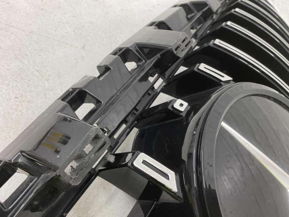 Grill til Mercedes CLA 2013-2019 (C117) (C117) (A 117 880 97 00|)