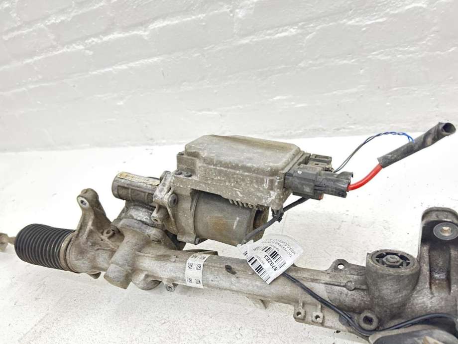 Tannstang elektrisk til Mercedes CLA 2013-2019 (C117) (C117) (A 246 460 49 01|)