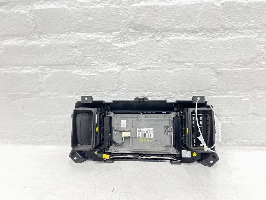 Bilstereo navigasjon skjerm til Peugeot Expert 2016-->> (Type III)  (98 130 412 80|98 250 316 80|)