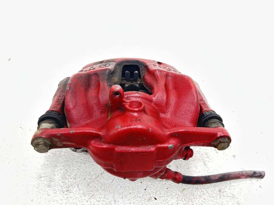 Bremsecaliper høyre foran til Mercedes CLA, 2013-2019 (C117) (C117) (A 000 421 74 81)