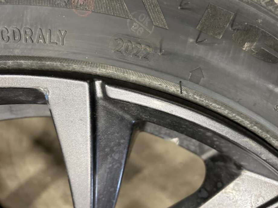 Hjulsett aluminium vinter til Tesla Model 3 2018-2023 (Fase 1) (SAILUN|)