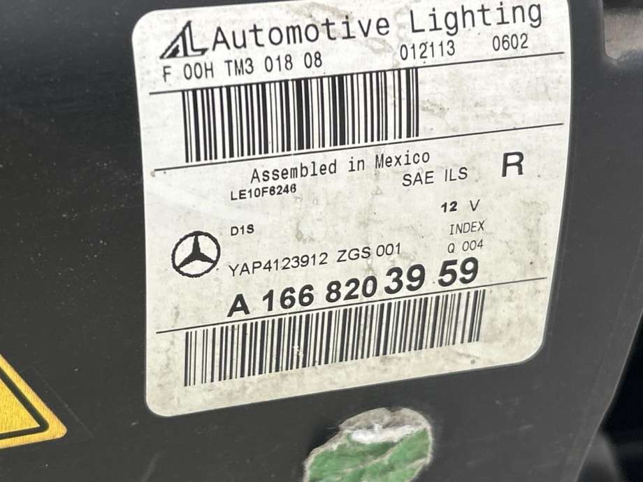 Frontlykt høyre xenon til Mercedes GL 2012-2016 (Fase 1) (X166) (X166) (A 166 820 58 61|)