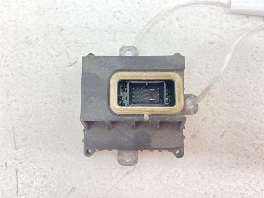 Styreenhet xenon/ballast til Volvo XC70 2008-2013 (Type II, Fase 1) (31283921|)