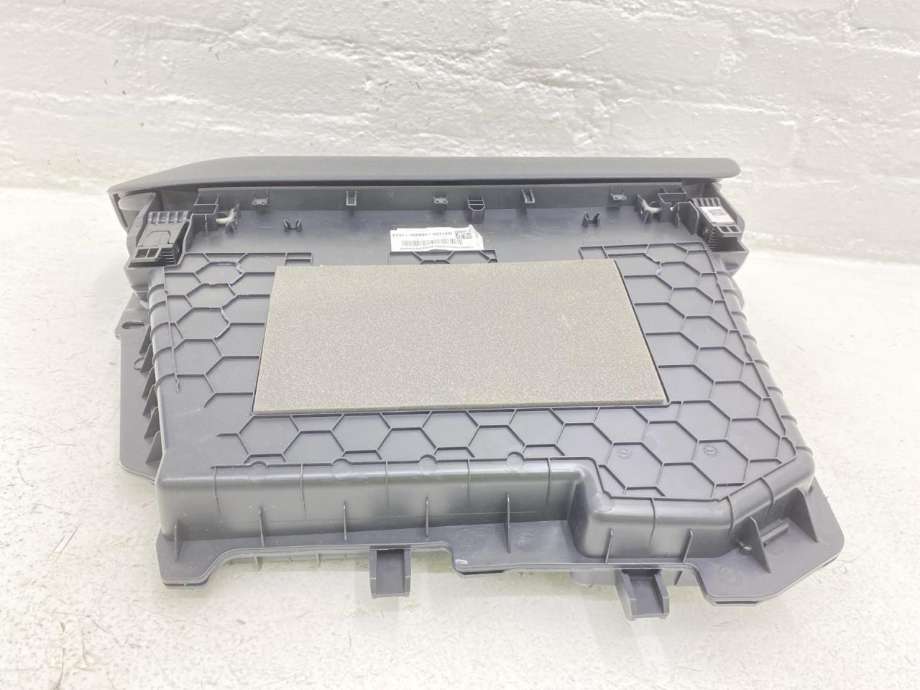 Hanskerom til Ford Transit Custom 2023-->> (Type II)  (2773595|PZ31 10A894 AG319W|)