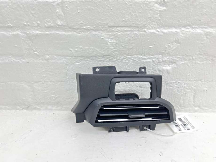 Dashbord friskluftdyse venstre til Ford Transit Custom 2023-->> (Type II) (2852856|PZ31 V018B09 BF319W|)