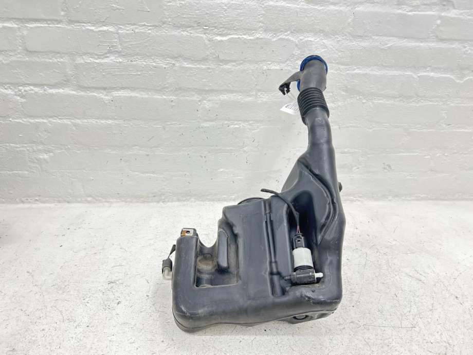 Spylertank foran til Mercedes GLK 2008-2015 (X204) (X204) (A 204 869 03 20|)