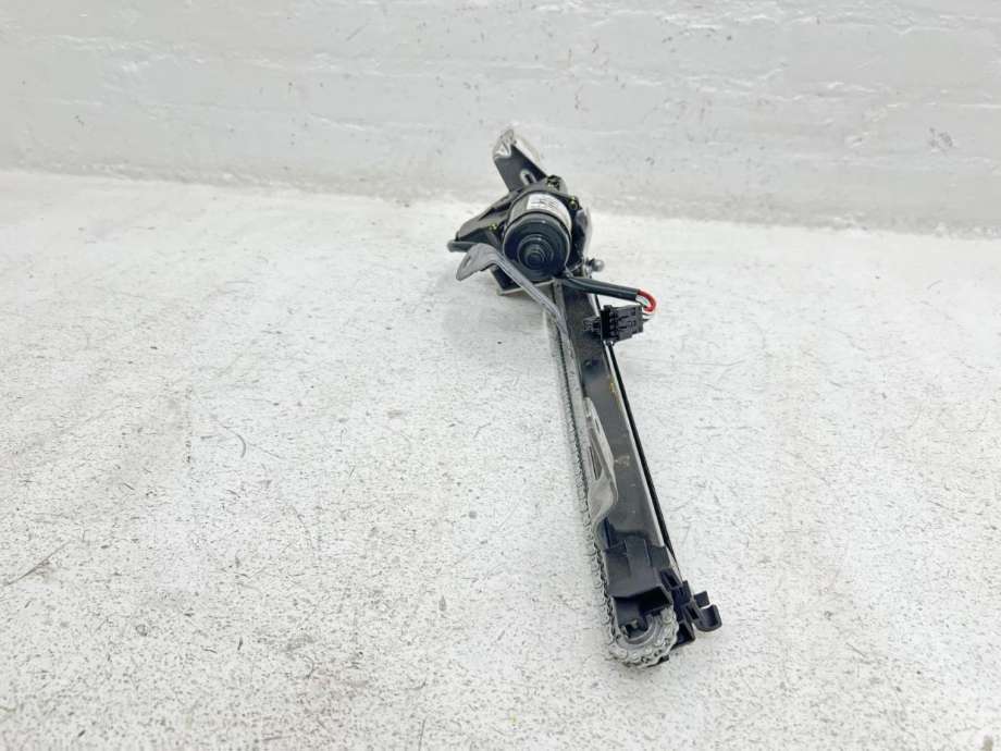Baklukeåpner motor til Mercedes EQV 2020-->> (W447) (W447) (A 447 760 00 03|)