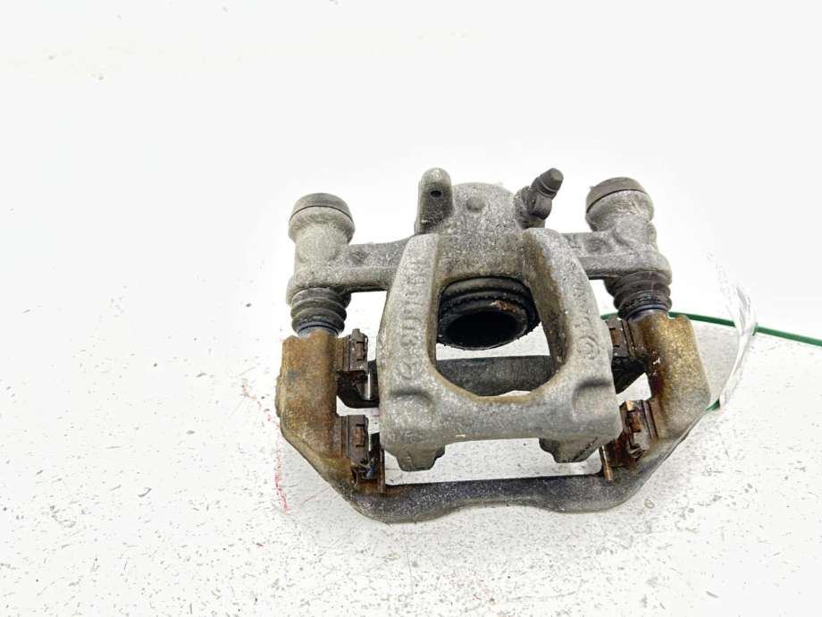 Bremsecaliper høyre bak til Mercedes EQV 2020-->> (W447) (W447) (A 447 420 81 00|)