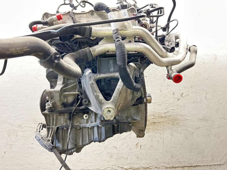 Motor bensin til Audi A4 2015-2019 (Type V, Fase 1) (B9) (B9) (04E 100 033 N|)