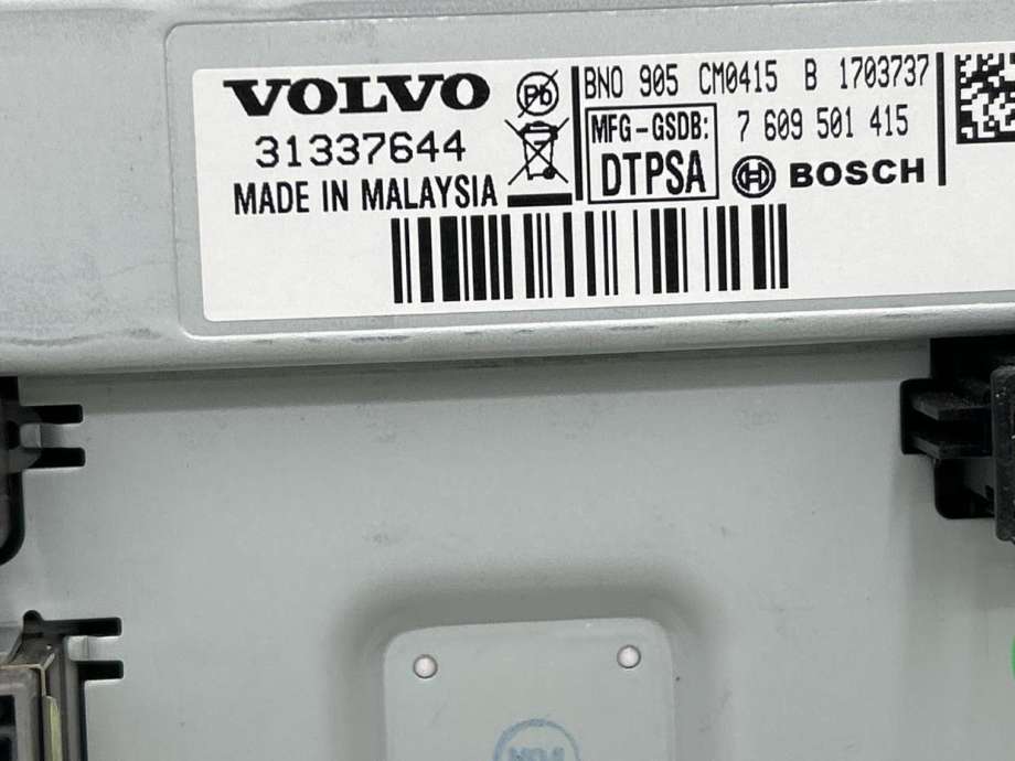 Bilstereo navigasjon skjerm til Volvo XC60 2008-2013 (Type I, Fase 1)  (36001980|)