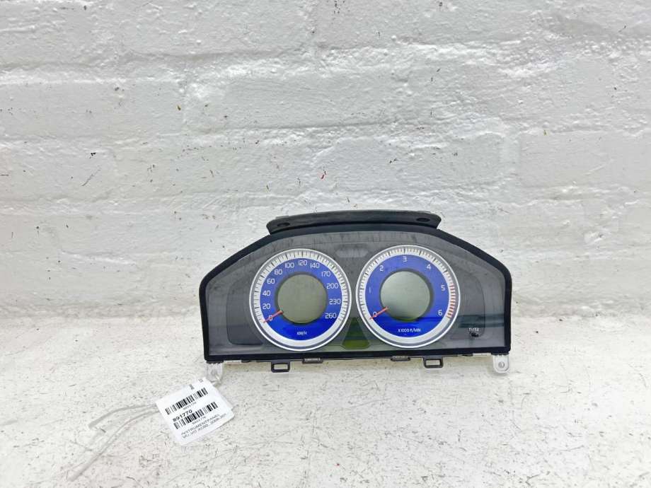 Instrumentpanel til Volvo XC60 2008-2013 (Type I, Fase 1) (36001888|)