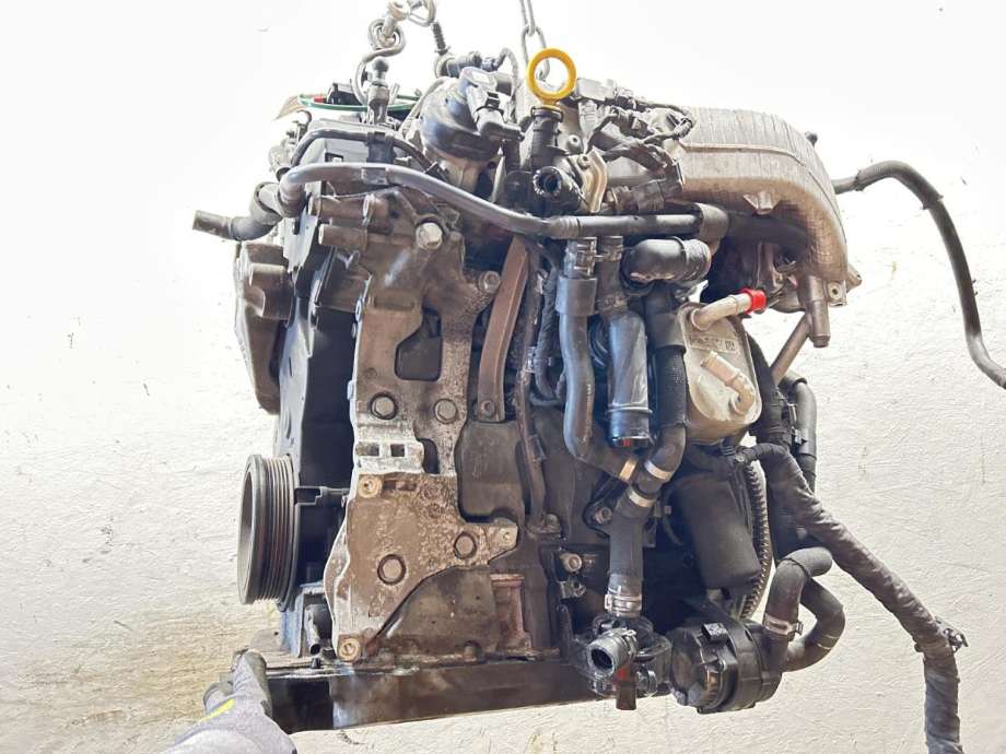 Motor diesel til Škoda Superb 2015-->> (Type III) (05L 100 031 D|DTUA|)