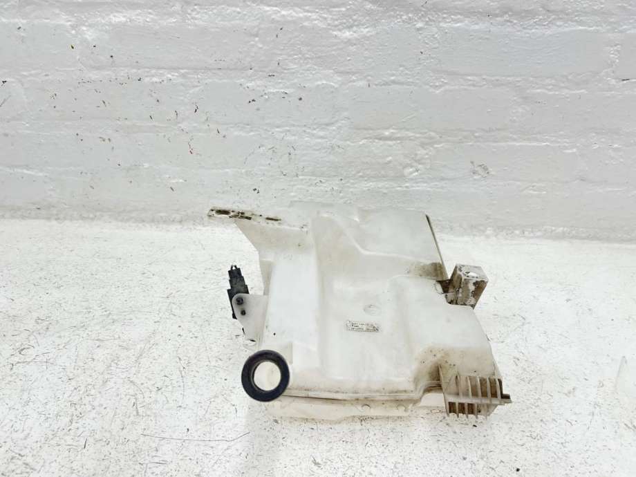 Spylertank foran til Ford Focus 2014-2018 (Type III, Fase 2)  (2011142|)