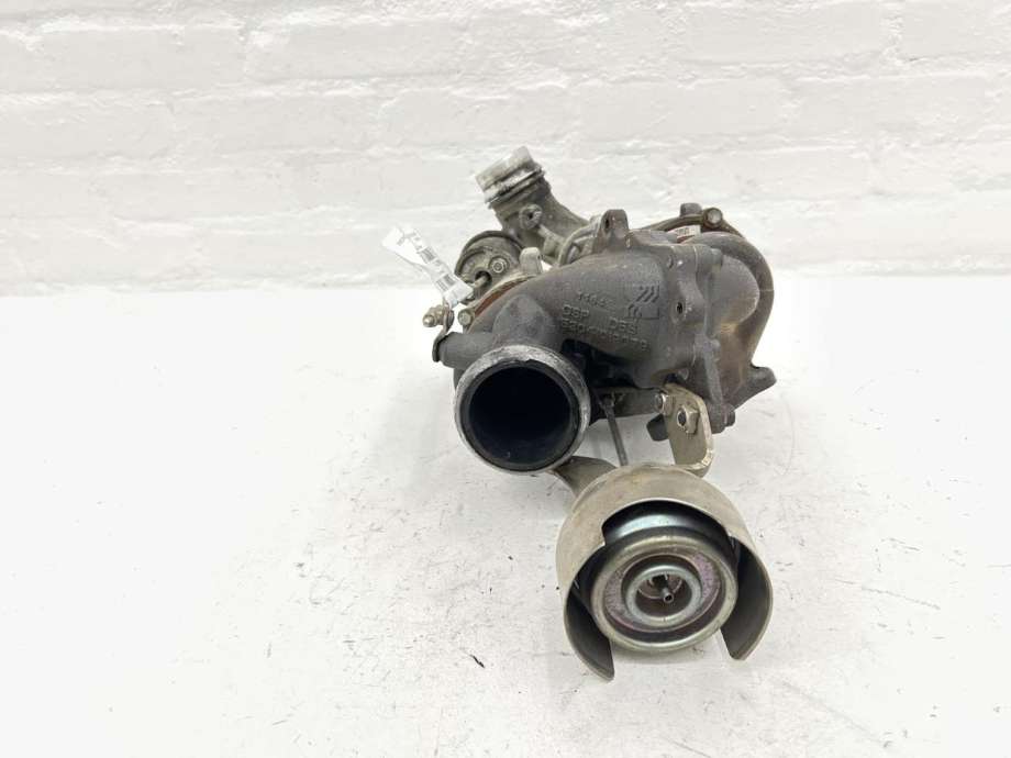 Turbo til Mercedes C-Klasse 2011-2014 (Fase 2) (W204) (W204) (A 651 090 45 80|)