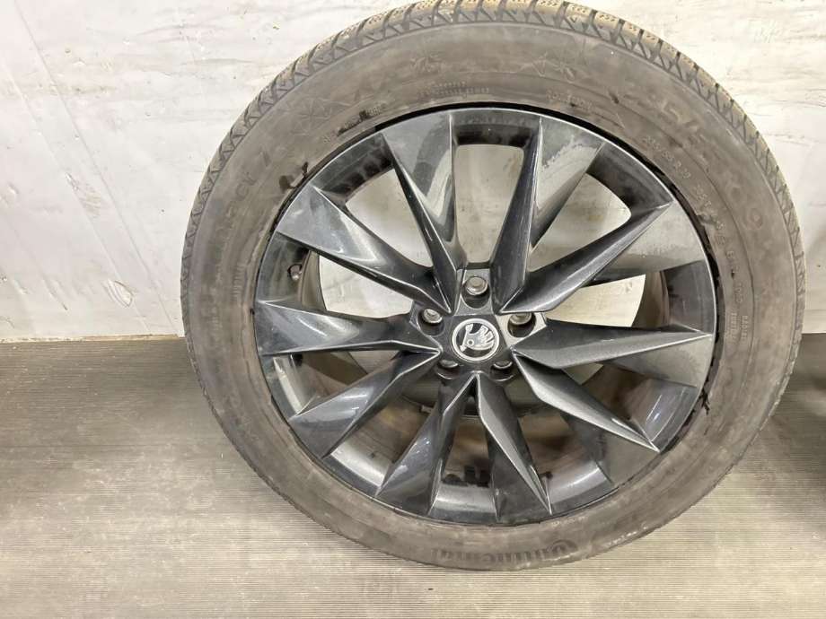 Felgsett aluminium til Škoda Enyaq 2021-->> (5LA601025AP|)