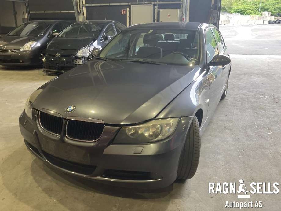 BMW 3-Serie 2005-2011 (E90/E91/E92/E93) (E90/E91/E92/E93), Motorkode: N45B16A, Girkassekode: 