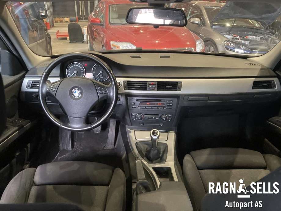 BMW 3-Serie 2005-2011 (E90/E91/E92/E93) (E90/E91/E92/E93), Motorkode: N45B16A, Girkassekode: 