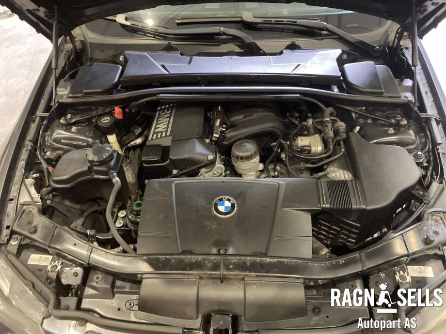BMW 3-Serie 2005-2011 (E90/E91/E92/E93) (E90/E91/E92/E93), Motorkode: N45B16A, Girkassekode: 