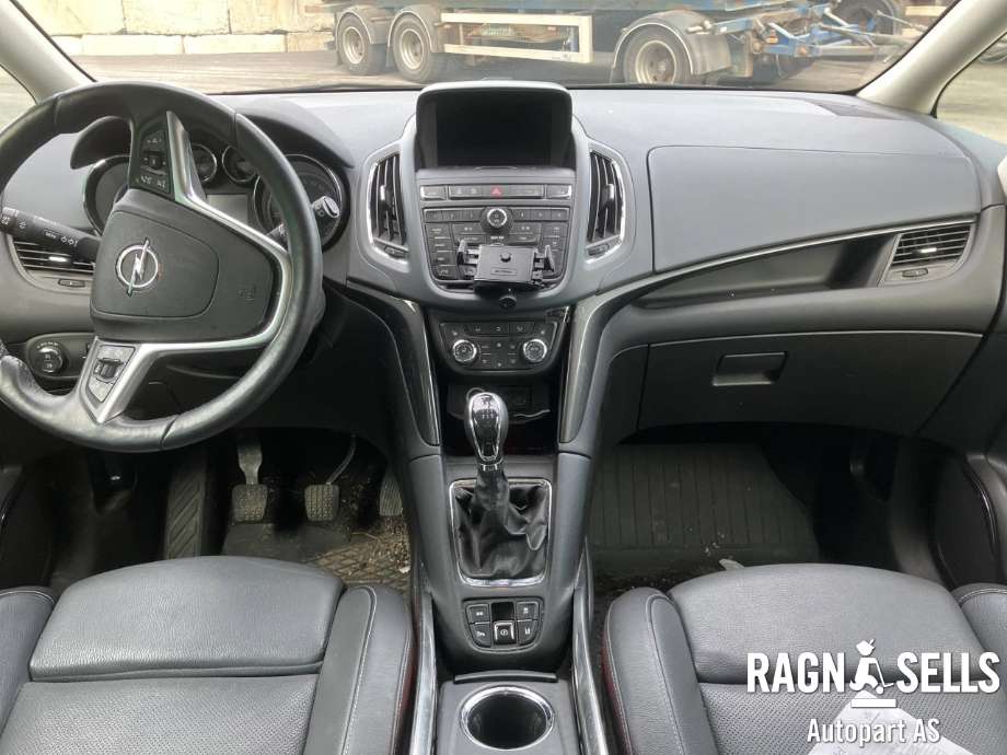Opel Zafira Tourer 2012-2018 , Motorkode: B16DTH, Girkassekode: MYJ