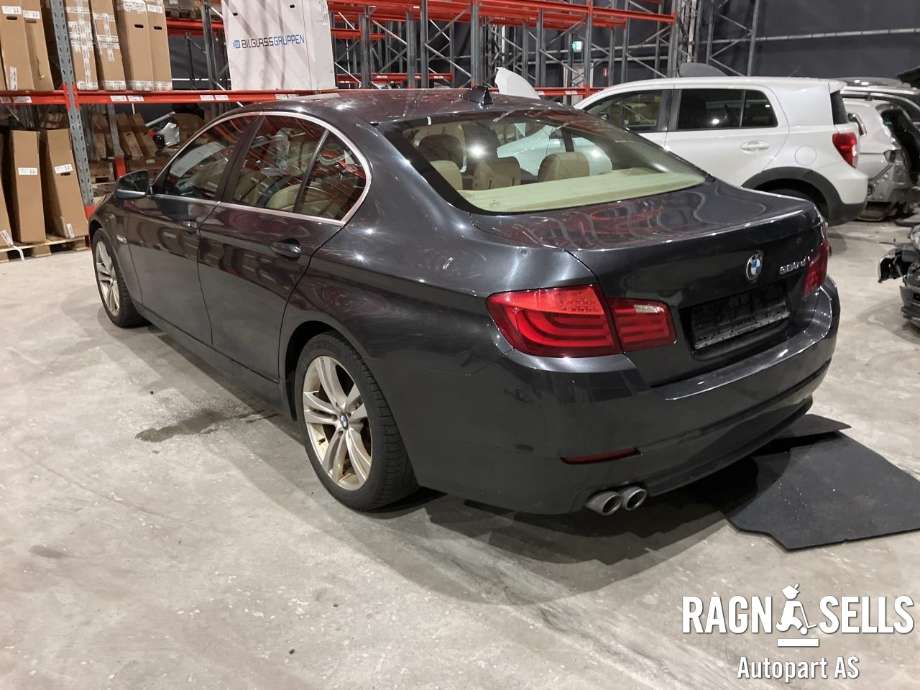 BMW 5-Serie 2010-2017 (F10/F11) (F10/F11), Motorkode: N47-D20C, Girkassekode: GA8HP45Z