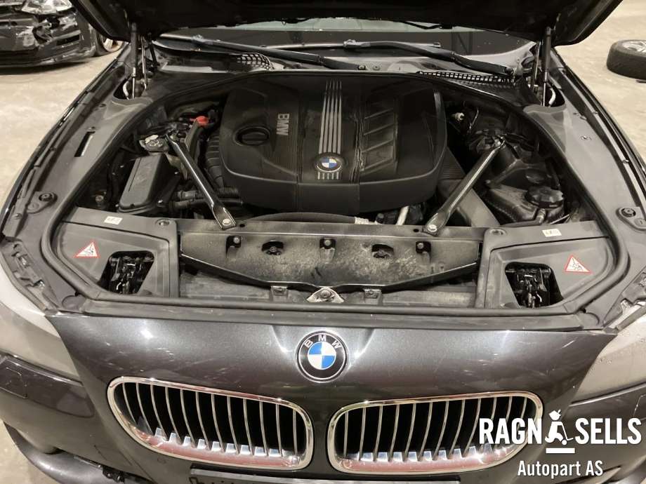 BMW 5-Serie 2010-2017 (F10/F11) (F10/F11), Motorkode: N47-D20C, Girkassekode: GA8HP45Z