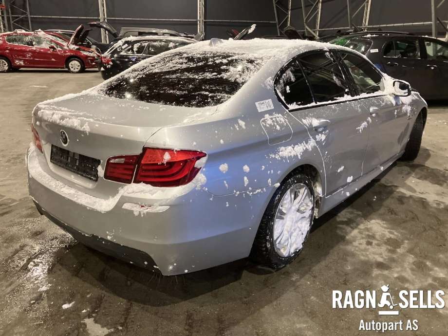 BMW 5-Serie 2010-2017 (F10/F11) (F10/F11), Motorkode: N47D20C, Girkassekode: GA8HP45Z