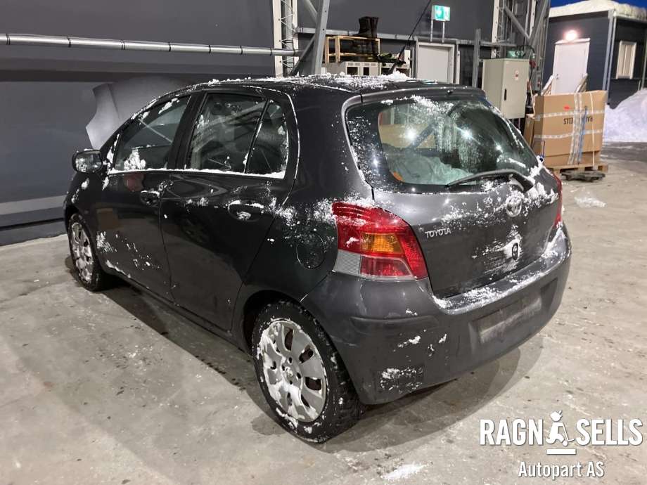 Toyota Yaris 2009-2011 (Type II, Fase 2) , Motorkode: 1KR-FE, Girkassekode:
