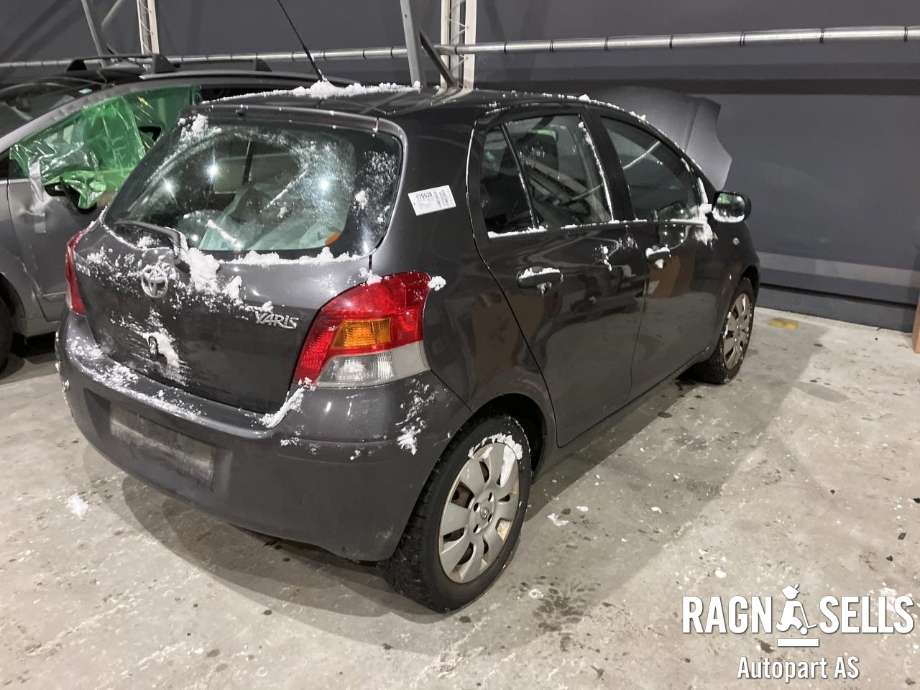Toyota Yaris 2009-2011 (Type II, Fase 2) , Motorkode: 1KR-FE, Girkassekode: